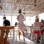 Szálloda Kamari Beach Hotel 3*