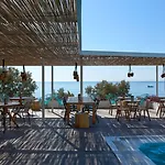 Kamari Beach Hotel Szálloda Kamári