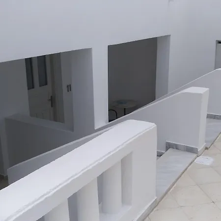 Hotel Kamari Beach Hotel 3*