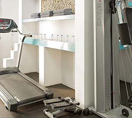 Kamari Beach Hotel 3* Kamári