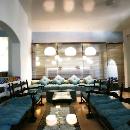 Kamari Beach Hotel Hotel