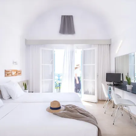 מלון Kamari Beach Hotel