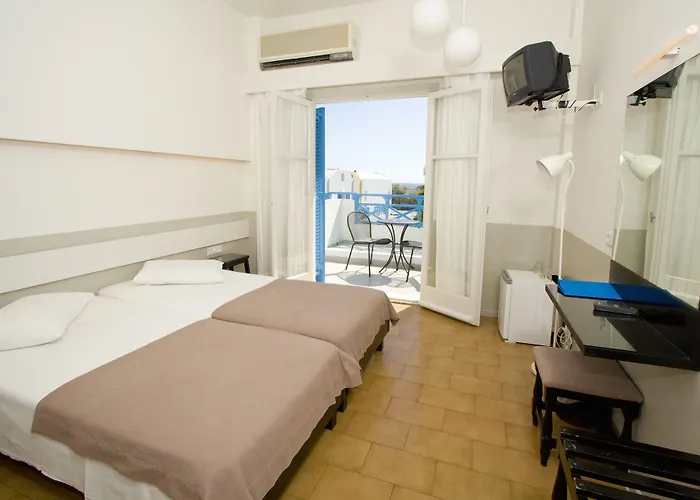 Отель Kamari Beach Hotel Камари