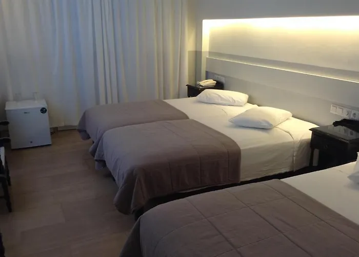 Отель Kamari Beach Hotel