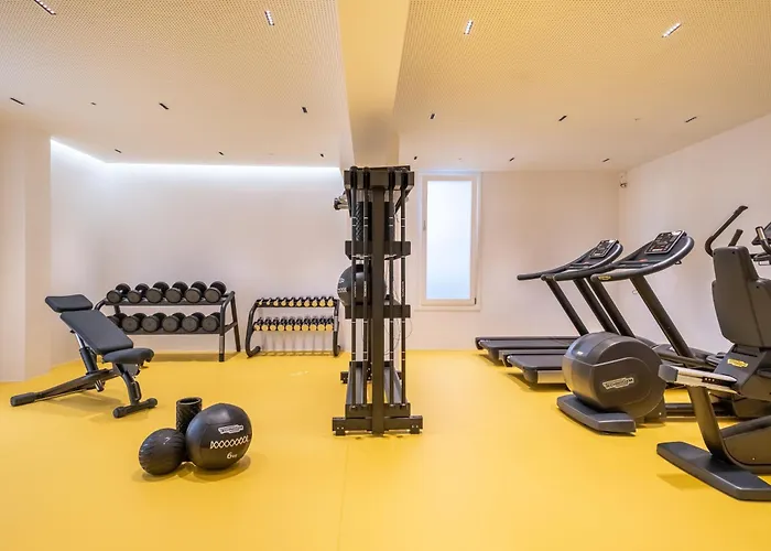 Kamari Beach Hotel ホテル