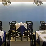 Kamari Beach Hotel 3* Kamári