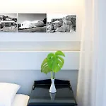 Kamari Beach Hotel Камари