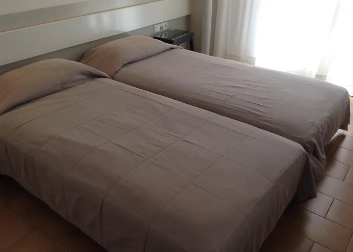 Szálloda Kamari Beach Hotel 3*