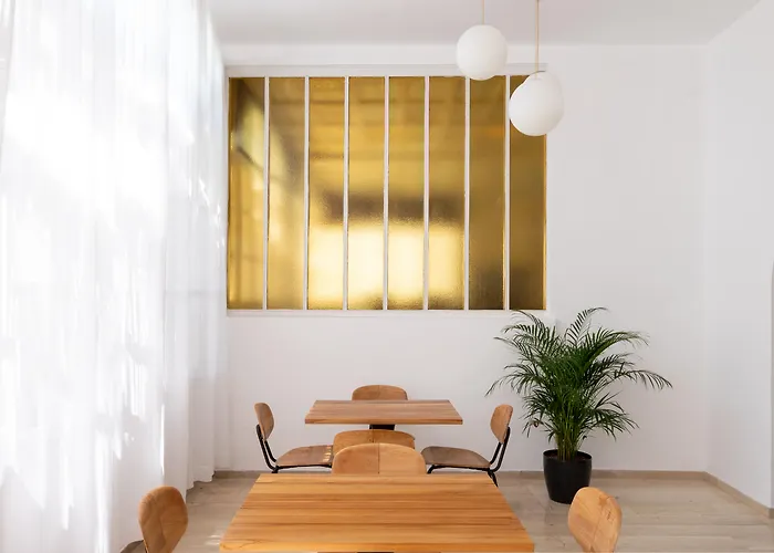 카마리 비치 호텔 Kamári