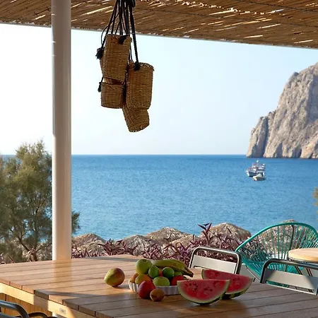 Kamari Beach Hotel